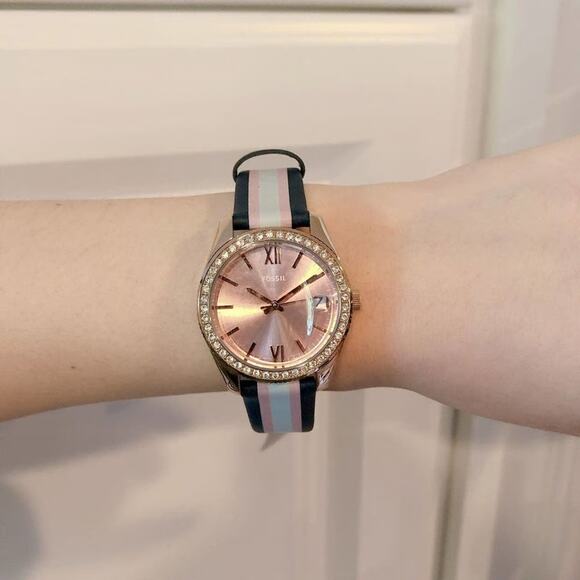 NWT Fossil ES4595 Scarlette Mini Three-Hand Date Striped Navy Leather Watch - Picture 1 of 5